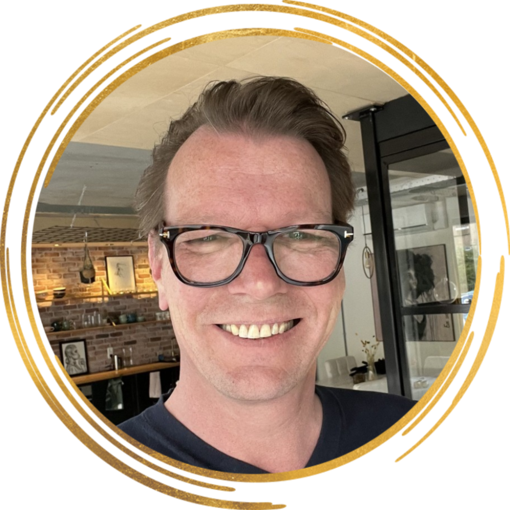 ジェロン・ファン・デル・ゲースト氏
Fête du Café 創設